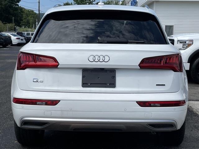 Used Audi Q5 2.0T Premium Plus 2019 | Blasius Federal Road. Brookfield, Connecticut Used Audi Q5 2.0T Premium Plus 2019 | Blasius Federal Road. Brookfield, Connecticut