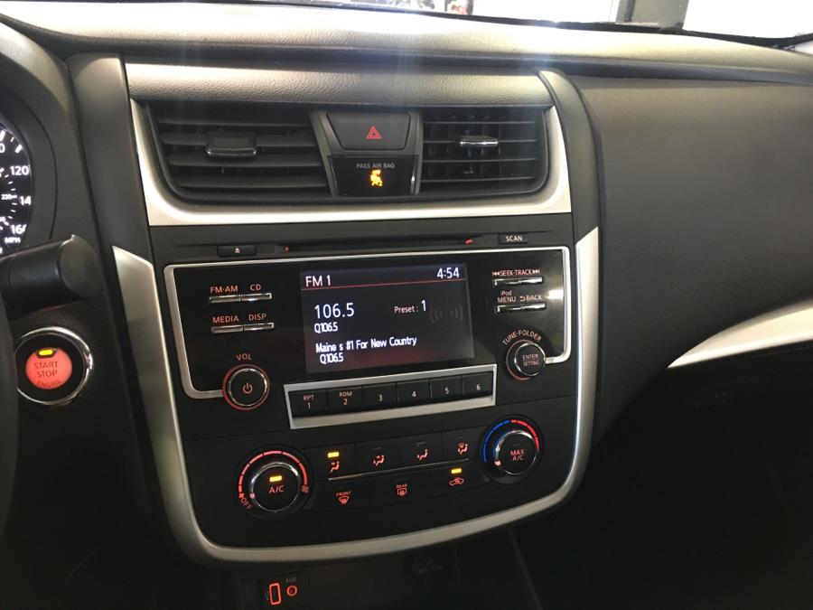 Used Nissan Altima 2.5 SR Sedan 2017 | Maine Central Motors. Pittsfield, Maine Used Nissan Altima 2.5 SR Sedan 2017 | Maine Central Motors. Pittsfield, Maine