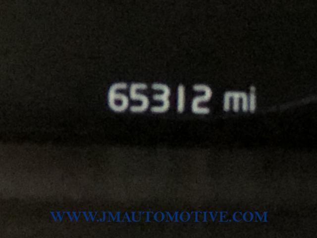 2017 Volvo Xc90 T6 AWD 7-Passenger Momentum, available for sale in Naugatuck, Connecticut | J&M Automotive Sls&Svc LLC. Naugatuck, Connecticut 2017 Volvo Xc90 T6 AWD 7-Passenger Momentum, available for sale in Naugatuck, Connecticut | J&M Automotive Sls&Svc LLC. Naugatuck, Connecticut