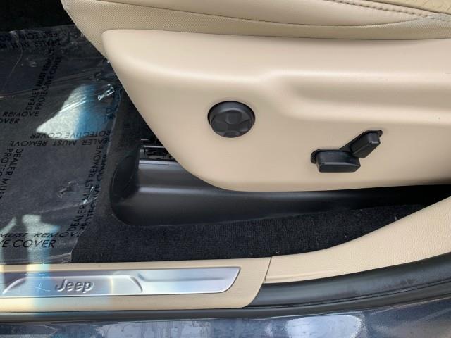 Used Jeep Grand Cherokee Limited 2014 | Valentine Motor Company. Forestville, Maryland Used Jeep Grand Cherokee Limited 2014 | Valentine Motor Company. Forestville, Maryland