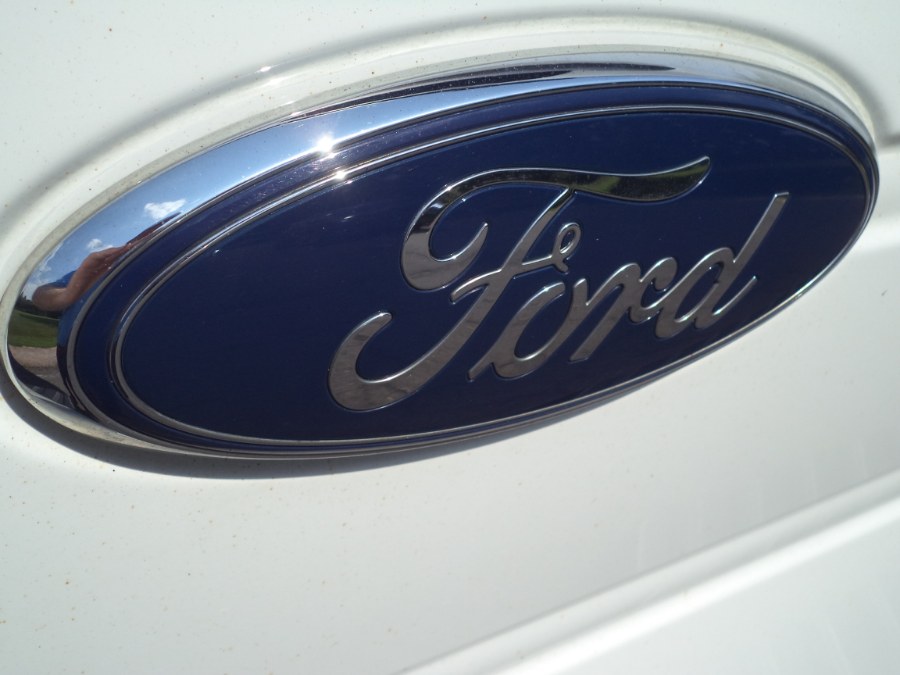 2012 Ford F-150 XLT EXT 4X4, available for sale in Berlin, Connecticut | International Motorcars llc. Berlin, Connecticut 2012 Ford F-150 XLT EXT 4X4, available for sale in Berlin, Connecticut | International Motorcars llc. Berlin, Connecticut