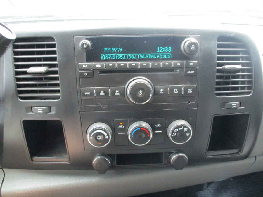 Used Chevrolet Silverado 1500 4WD Reg Cab 133.0" Work Truck 2008 | Cos Central Auto. Meriden, Connecticut Used Chevrolet Silverado 1500 4WD Reg Cab 133.0" Work Truck 2008 | Cos Central Auto. Meriden, Connecticut