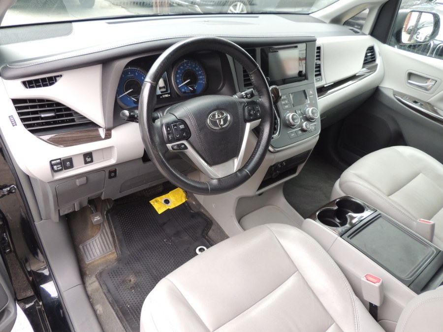 Used Toyota Sienna XLE AWD 7-Passenger (Natl) 2017 | Carsbuck Inc.. Brooklyn, New York Used Toyota Sienna XLE AWD 7-Passenger (Natl) 2017 | Carsbuck Inc.. Brooklyn, New York