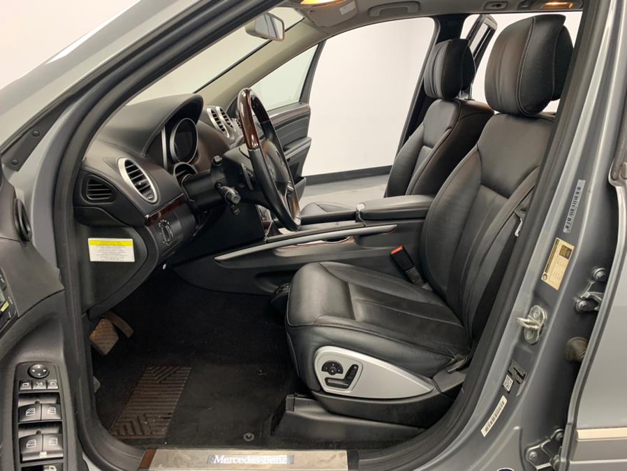 Used Mercedes-Benz GL-Class 4MATIC 4dr GL550 2012 | M Auto Group. Elizabeth, New Jersey Used Mercedes-Benz GL-Class 4MATIC 4dr GL550 2012 | M Auto Group. Elizabeth, New Jersey