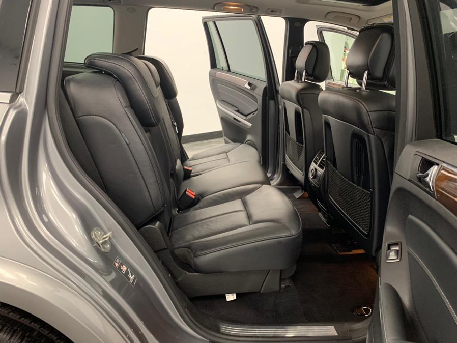 Used Mercedes-Benz GL-Class 4MATIC 4dr GL550 2012 | M Auto Group. Elizabeth, New Jersey Used Mercedes-Benz GL-Class 4MATIC 4dr GL550 2012 | M Auto Group. Elizabeth, New Jersey