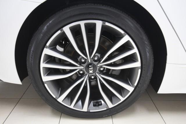 Used Kia Stinger Premium w/ Navi & rearCam 2018 | Car Revolution. Maple Shade, New Jersey Used Kia Stinger Premium w/ Navi & rearCam 2018 | Car Revolution. Maple Shade, New Jersey