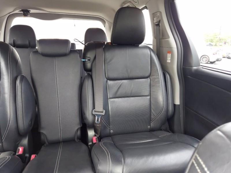 Used Toyota Sienna SE FWD 8-Passenger (Natl) 2018 | Car Revolution. Maple Shade, New Jersey Used Toyota Sienna SE FWD 8-Passenger (Natl) 2018 | Car Revolution. Maple Shade, New Jersey