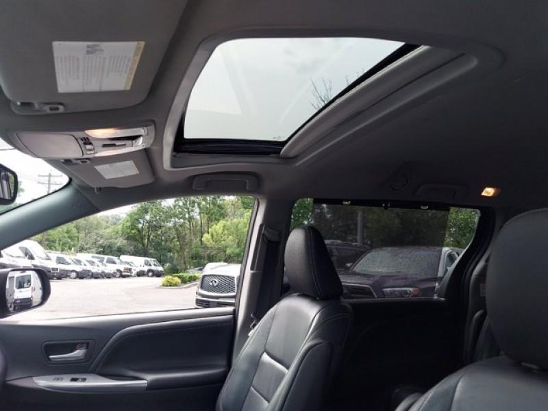 Used Toyota Sienna SE FWD 8-Passenger (Natl) 2018 | Car Revolution. Maple Shade, New Jersey Used Toyota Sienna SE FWD 8-Passenger (Natl) 2018 | Car Revolution. Maple Shade, New Jersey