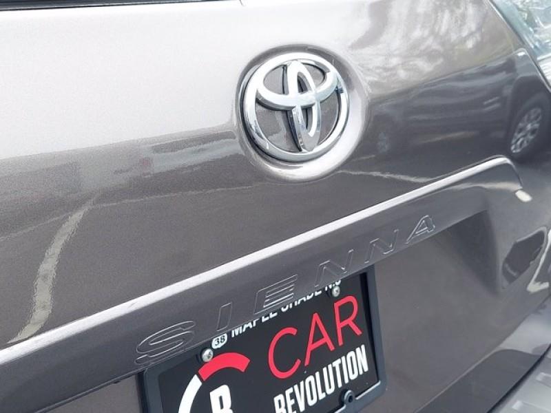 Used Toyota Sienna SE FWD 8-Passenger (Natl) 2018 | Car Revolution. Maple Shade, New Jersey Used Toyota Sienna SE FWD 8-Passenger (Natl) 2018 | Car Revolution. Maple Shade, New Jersey