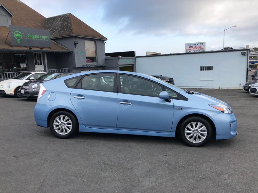 Used Toyota Prius Plug-In Advanced 2014 | Green Light Auto Wholesale. Daly City, California Used Toyota Prius Plug-In Advanced 2014 | Green Light Auto Wholesale. Daly City, California