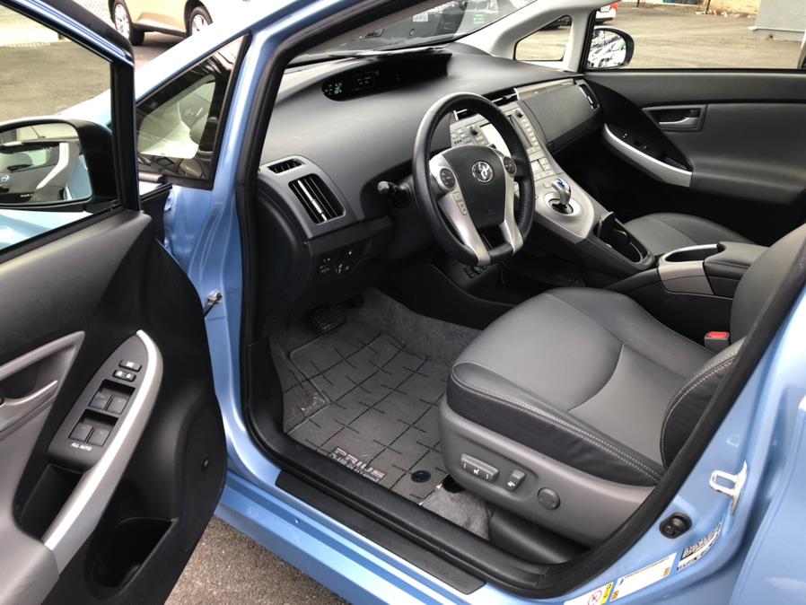 Used Toyota Prius Plug-In Advanced 2014 | Green Light Auto Wholesale. Daly City, California Used Toyota Prius Plug-In Advanced 2014 | Green Light Auto Wholesale. Daly City, California