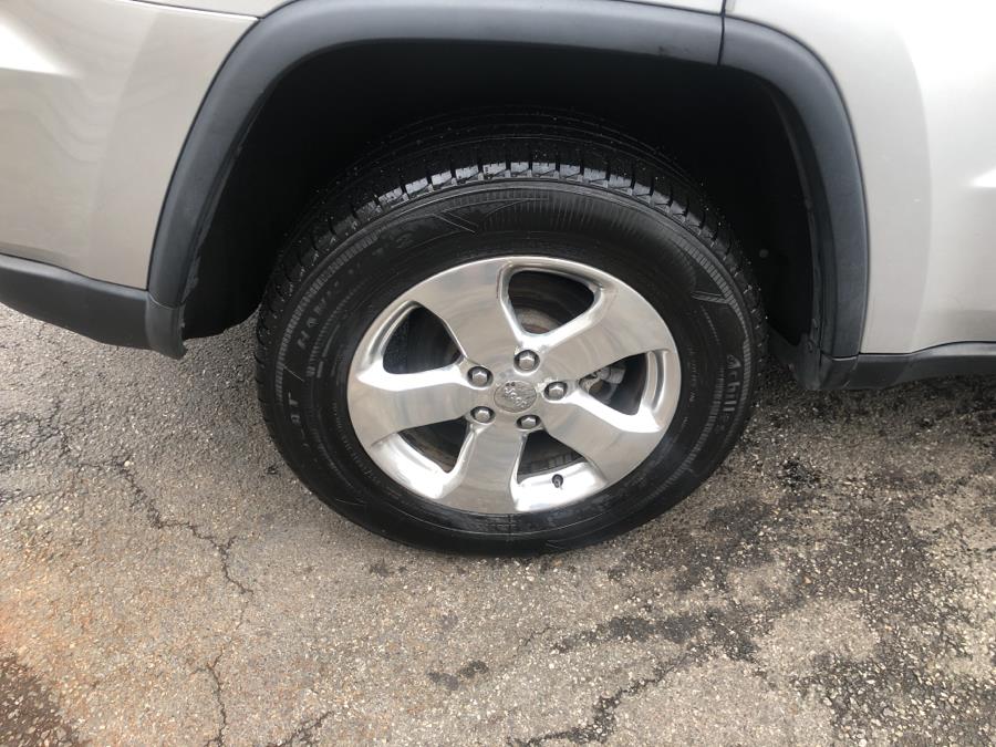 2011 Jeep Grand Cherokee 4WD 4dr Limited, available for sale in Irvington , New Jersey | Auto Haus of Irvington Corp. Irvington , New Jersey 2011 Jeep Grand Cherokee 4WD 4dr Limited, available for sale in Irvington , New Jersey | Auto Haus of Irvington Corp. Irvington , New Jersey