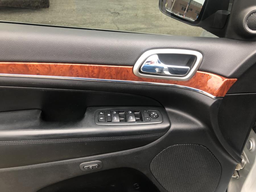 2011 Jeep Grand Cherokee 4WD 4dr Limited, available for sale in Irvington , New Jersey | Auto Haus of Irvington Corp. Irvington , New Jersey 2011 Jeep Grand Cherokee 4WD 4dr Limited, available for sale in Irvington , New Jersey | Auto Haus of Irvington Corp. Irvington , New Jersey