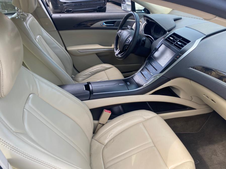 Used Lincoln MKZ 4dr Sdn FWD 2013 | Lava Motors 2 Inc. Canton, Connecticut Used Lincoln MKZ 4dr Sdn FWD 2013 | Lava Motors 2 Inc. Canton, Connecticut