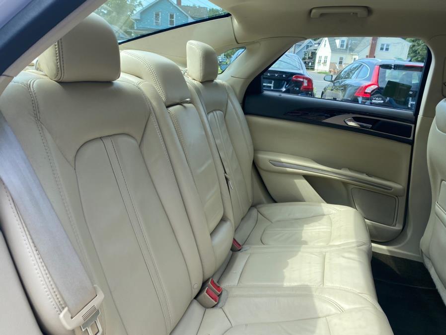 Used Lincoln MKZ 4dr Sdn FWD 2013 | Lava Motors 2 Inc. Canton, Connecticut Used Lincoln MKZ 4dr Sdn FWD 2013 | Lava Motors 2 Inc. Canton, Connecticut