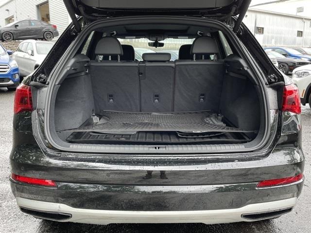 Used Audi Q3 Premium 2020 | Blasius Federal Road. Brookfield, Connecticut Used Audi Q3 Premium 2020 | Blasius Federal Road. Brookfield, Connecticut