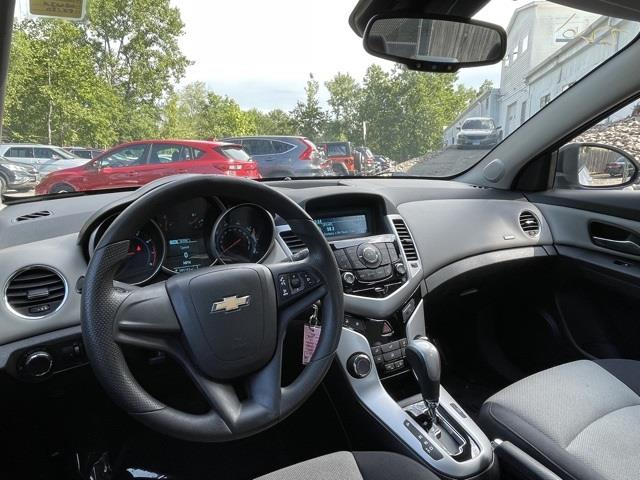 Used Chevrolet Cruze LS 2014 | Blasius Federal Road. Brookfield, Connecticut Used Chevrolet Cruze LS 2014 | Blasius Federal Road. Brookfield, Connecticut