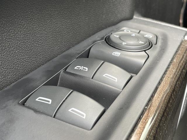Used Chevrolet Silverado 1500 RST 2019 | Blasius Federal Road. Brookfield, Connecticut Used Chevrolet Silverado 1500 RST 2019 | Blasius Federal Road. Brookfield, Connecticut