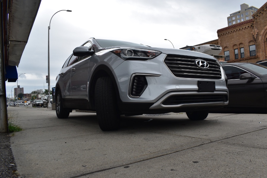 Used Hyundai Santa Fe XL SE AWD 2019 | Hillside Auto Mall Inc.. Jamaica, New York Used Hyundai Santa Fe XL SE AWD 2019 | Hillside Auto Mall Inc.. Jamaica, New York