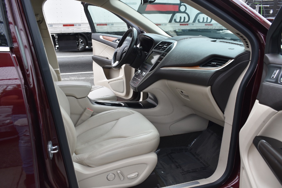 Used Lincoln MKC Select AWD 2019 | Hillside Auto Mall Inc.. Jamaica, New York Used Lincoln MKC Select AWD 2019 | Hillside Auto Mall Inc.. Jamaica, New York