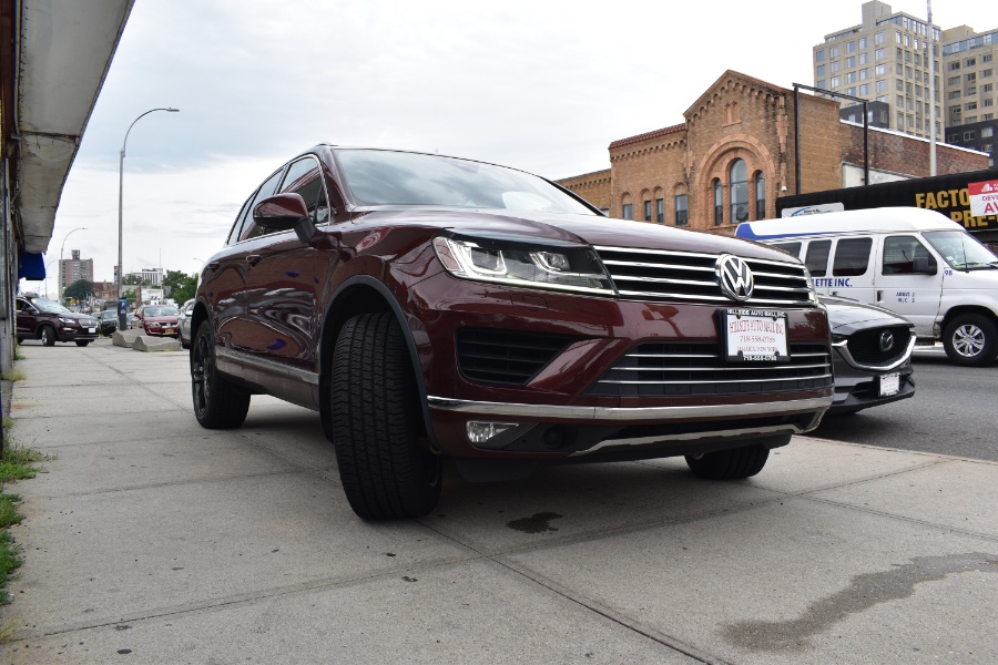 2017 Volkswagen Touareg V6 Wolfsburg Edition, available for sale in Jamaica, New York | Hillside Auto Mall Inc.. Jamaica, New York 2017 Volkswagen Touareg V6 Wolfsburg Edition, available for sale in Jamaica, New York | Hillside Auto Mall Inc.. Jamaica, New York
