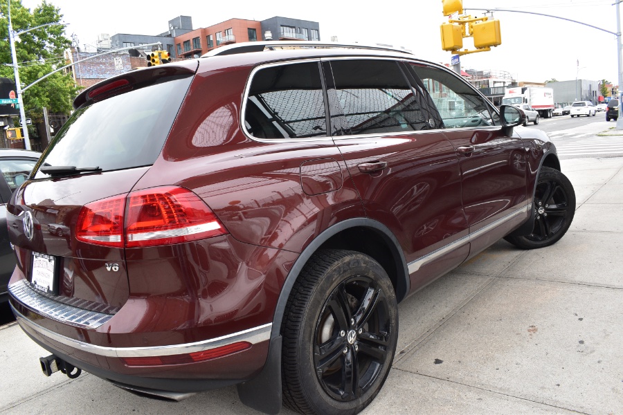 2017 Volkswagen Touareg V6 Wolfsburg Edition, available for sale in Jamaica, New York | Hillside Auto Mall Inc.. Jamaica, New York 2017 Volkswagen Touareg V6 Wolfsburg Edition, available for sale in Jamaica, New York | Hillside Auto Mall Inc.. Jamaica, New York