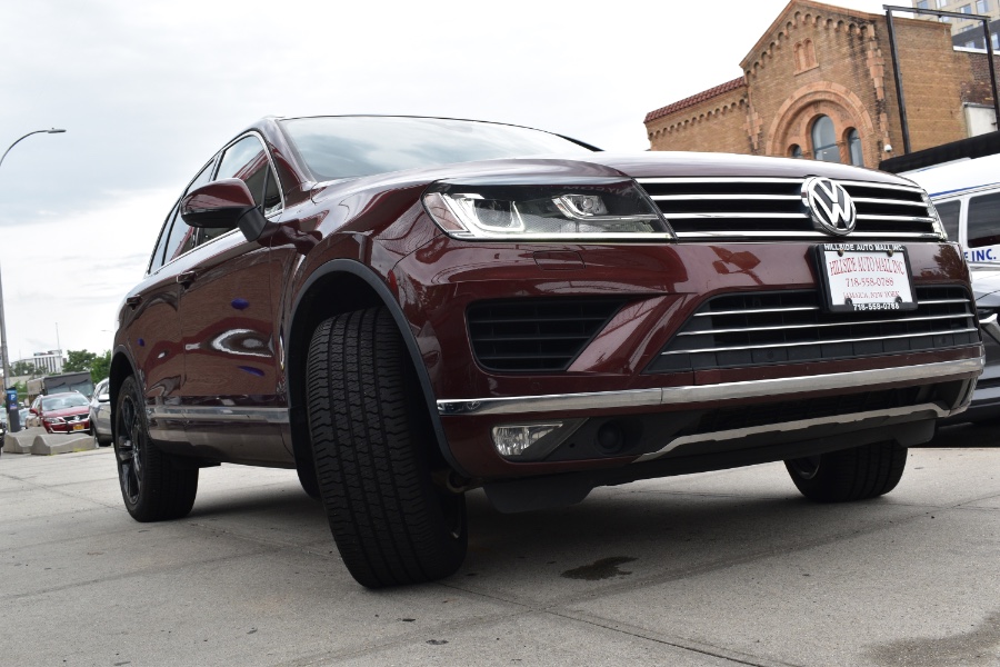 2017 Volkswagen Touareg V6 Wolfsburg Edition, available for sale in Jamaica, New York | Hillside Auto Mall Inc.. Jamaica, New York 2017 Volkswagen Touareg V6 Wolfsburg Edition, available for sale in Jamaica, New York | Hillside Auto Mall Inc.. Jamaica, New York