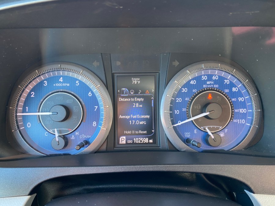 Used Toyota Sienna 5dr 7-Pass Van XLE Premium AWD (Natl) 2015 | Union Street Auto Sales. West Springfield, Massachusetts Used Toyota Sienna 5dr 7-Pass Van XLE Premium AWD (Natl) 2015 | Union Street Auto Sales. West Springfield, Massachusetts