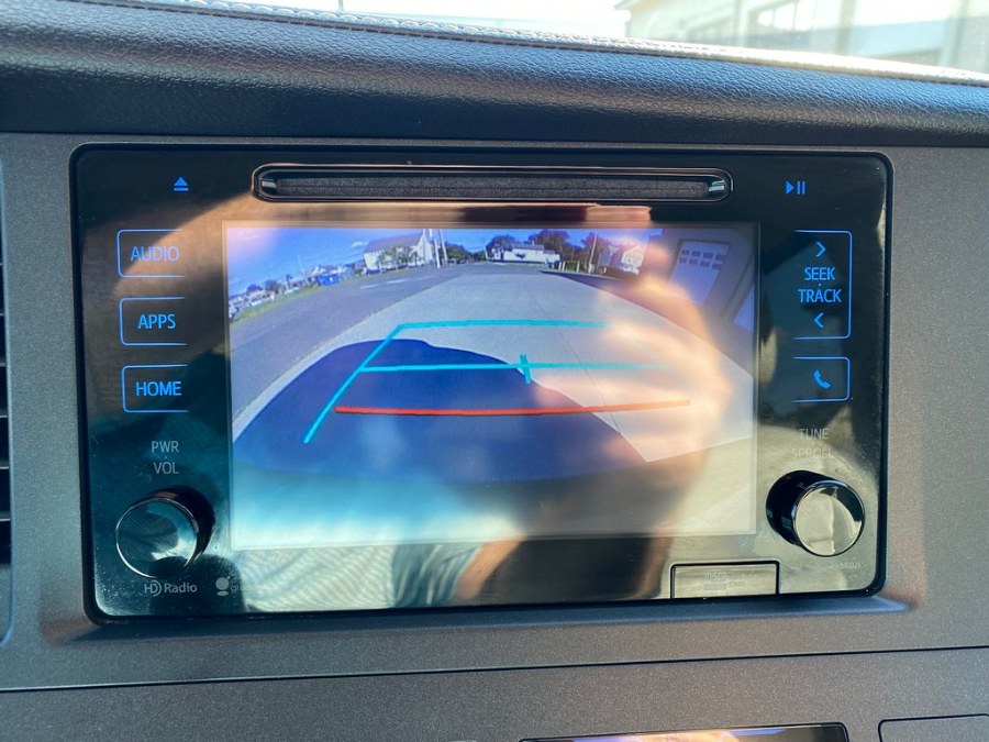 Used Toyota Sienna 5dr 7-Pass Van XLE Premium AWD (Natl) 2015 | Union Street Auto Sales. West Springfield, Massachusetts Used Toyota Sienna 5dr 7-Pass Van XLE Premium AWD (Natl) 2015 | Union Street Auto Sales. West Springfield, Massachusetts