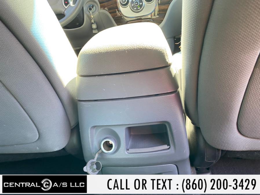 Used Hyundai Santa Fe AWD 4dr I4 Auto GLS 2011 | Central A/S LLC. East Windsor, Connecticut Used Hyundai Santa Fe AWD 4dr I4 Auto GLS 2011 | Central A/S LLC. East Windsor, Connecticut