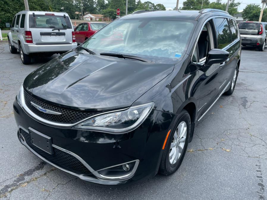 Used Chrysler Pacifica Touring L FWD 2018 | Mint Auto Sales. Islip, New York Used Chrysler Pacifica Touring L FWD 2018 | Mint Auto Sales. Islip, New York