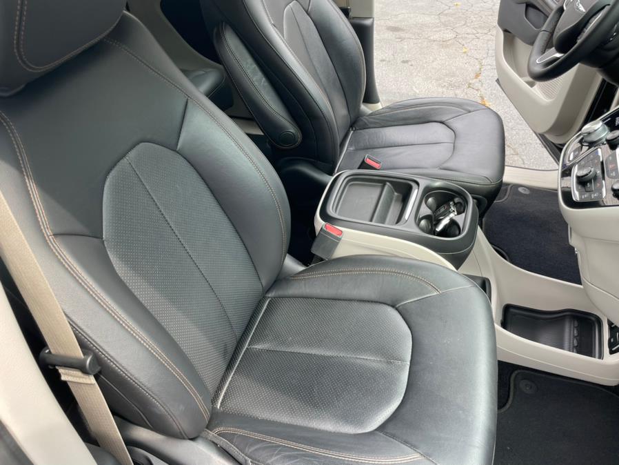 Used Chrysler Pacifica Touring L FWD 2018 | Mint Auto Sales. Islip, New York Used Chrysler Pacifica Touring L FWD 2018 | Mint Auto Sales. Islip, New York