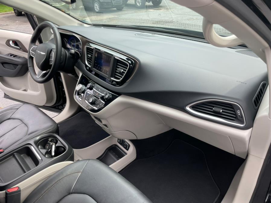 Used Chrysler Pacifica Touring L FWD 2018 | Mint Auto Sales. Islip, New York Used Chrysler Pacifica Touring L FWD 2018 | Mint Auto Sales. Islip, New York