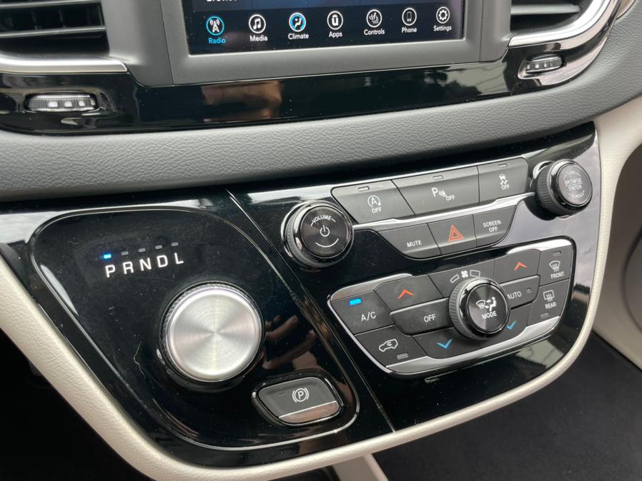 Used Chrysler Pacifica Touring L FWD 2018 | Mint Auto Sales. Islip, New York Used Chrysler Pacifica Touring L FWD 2018 | Mint Auto Sales. Islip, New York
