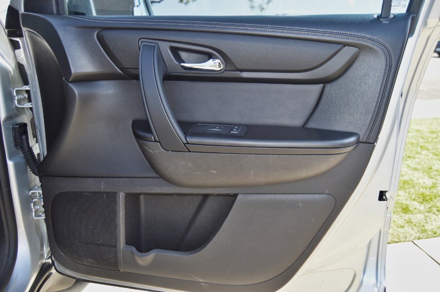 Used Chevrolet Traverse FWD 4dr LT w/1LT 2013 | Fusion Motors Inc. Moreno Valley, California Used Chevrolet Traverse FWD 4dr LT w/1LT 2013 | Fusion Motors Inc. Moreno Valley, California
