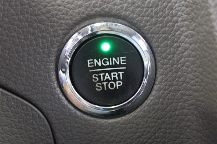 2017 Lincoln Navigator SELECT, available for sale in Paterson, New Jersey | Fast Track Motors. Paterson, New Jersey 2017 Lincoln Navigator SELECT, available for sale in Paterson, New Jersey | Fast Track Motors. Paterson, New Jersey