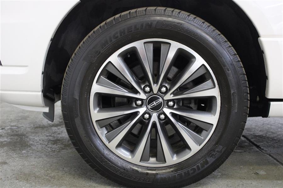 2017 Lincoln Navigator SELECT, available for sale in Paterson, New Jersey | Fast Track Motors. Paterson, New Jersey 2017 Lincoln Navigator SELECT, available for sale in Paterson, New Jersey | Fast Track Motors. Paterson, New Jersey