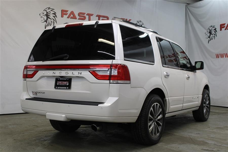 2017 Lincoln Navigator SELECT, available for sale in Paterson, New Jersey | Fast Track Motors. Paterson, New Jersey 2017 Lincoln Navigator SELECT, available for sale in Paterson, New Jersey | Fast Track Motors. Paterson, New Jersey