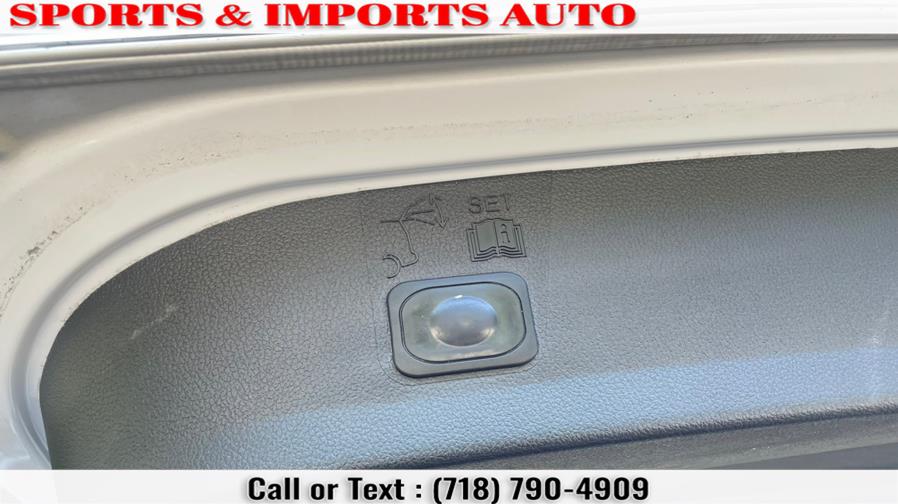 2013 Ford Escape FWD 4dr SE, available for sale in Brooklyn, New York | Sports & Imports Auto Inc. Brooklyn, New York 2013 Ford Escape FWD 4dr SE, available for sale in Brooklyn, New York | Sports & Imports Auto Inc. Brooklyn, New York