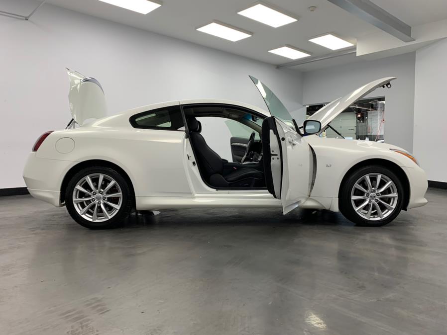 Used Infiniti Q60 Coupe 2dr Auto AWD 2014 | M Auto Group. Elizabeth, New Jersey Used Infiniti Q60 Coupe 2dr Auto AWD 2014 | M Auto Group. Elizabeth, New Jersey