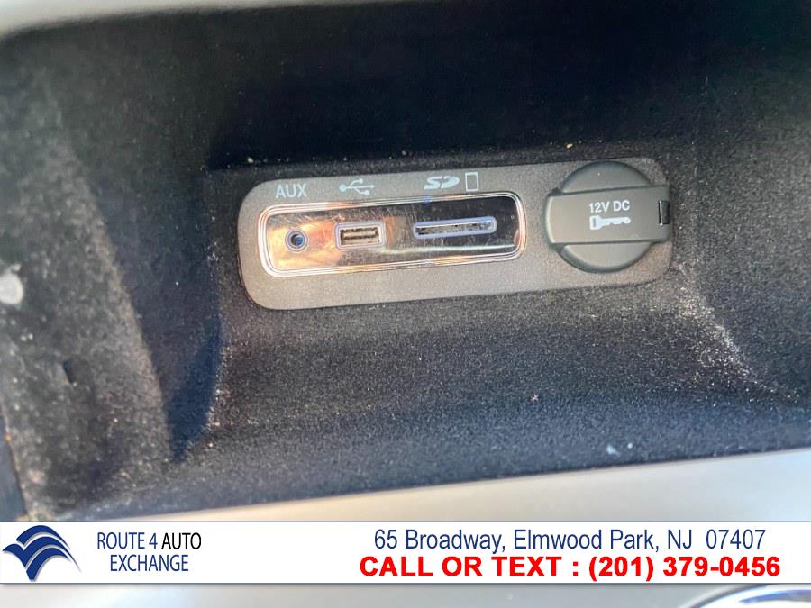 Used Jeep Grand Cherokee 4WD 4dr Limited 2015 | Route 4 Auto Exchange. Elmwood Park, New Jersey Used Jeep Grand Cherokee 4WD 4dr Limited 2015 | Route 4 Auto Exchange. Elmwood Park, New Jersey