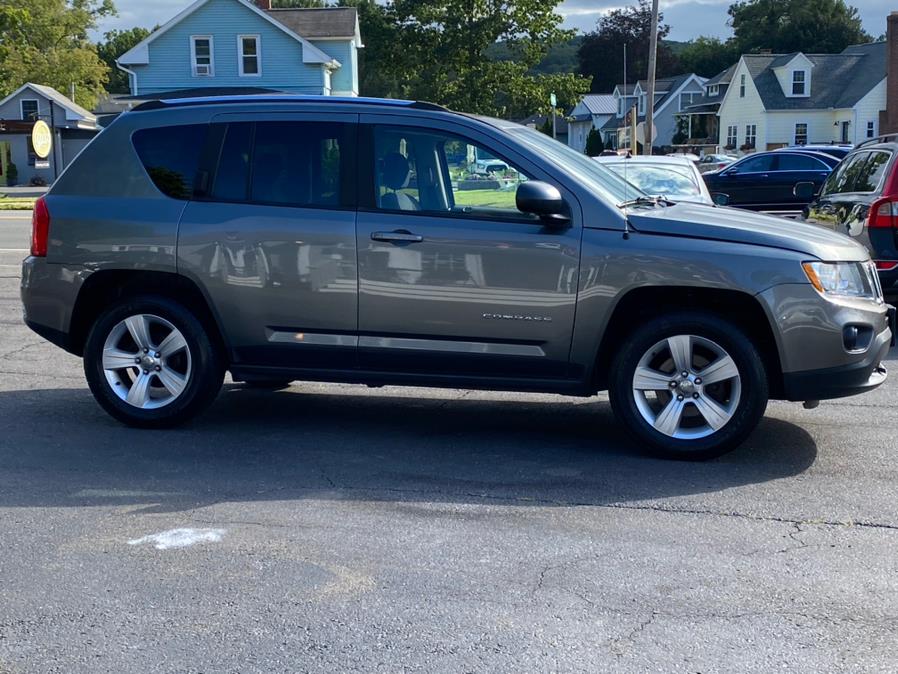 Used Jeep Compass 4WD 4dr Latitude 2013 | Lava Motors 2 Inc. Canton, Connecticut Used Jeep Compass 4WD 4dr Latitude 2013 | Lava Motors 2 Inc. Canton, Connecticut