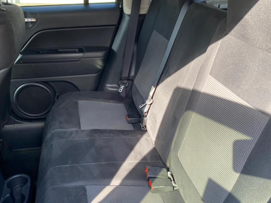 Used Jeep Compass 4WD 4dr Latitude 2013 | Lava Motors 2 Inc. Canton, Connecticut Used Jeep Compass 4WD 4dr Latitude 2013 | Lava Motors 2 Inc. Canton, Connecticut