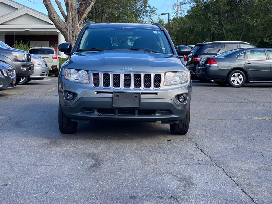 Used Jeep Compass 4WD 4dr Latitude 2013 | Lava Motors 2 Inc. Canton, Connecticut Used Jeep Compass 4WD 4dr Latitude 2013 | Lava Motors 2 Inc. Canton, Connecticut