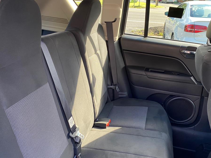 Used Jeep Compass 4WD 4dr Latitude 2013 | Lava Motors 2 Inc. Canton, Connecticut Used Jeep Compass 4WD 4dr Latitude 2013 | Lava Motors 2 Inc. Canton, Connecticut