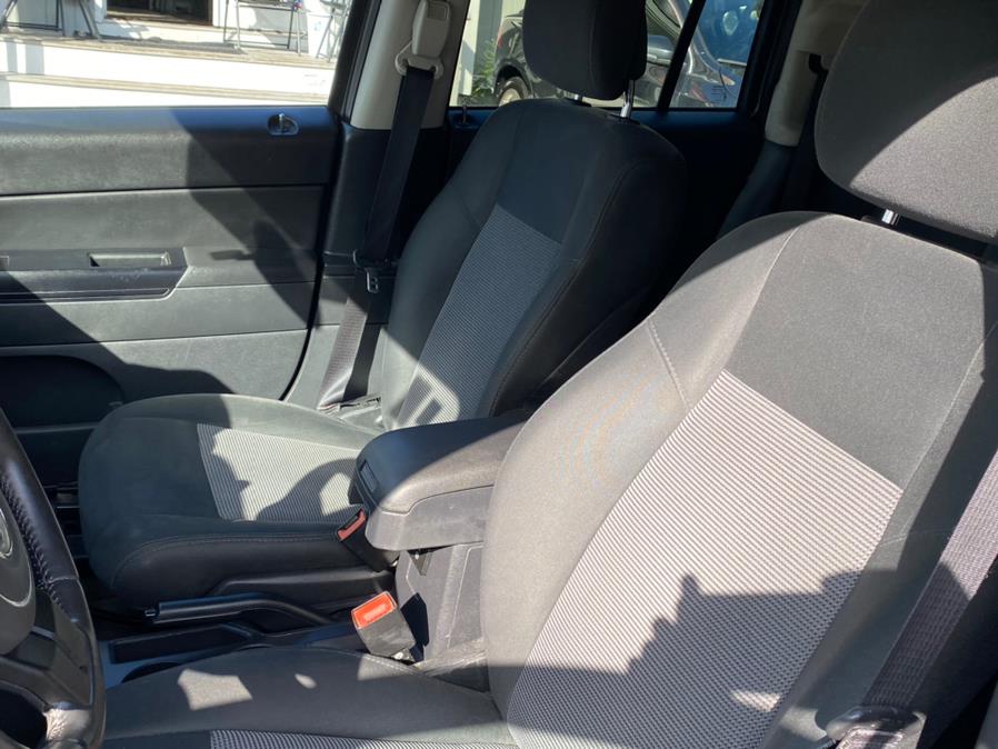 Used Jeep Compass 4WD 4dr Latitude 2013 | Lava Motors 2 Inc. Canton, Connecticut Used Jeep Compass 4WD 4dr Latitude 2013 | Lava Motors 2 Inc. Canton, Connecticut
