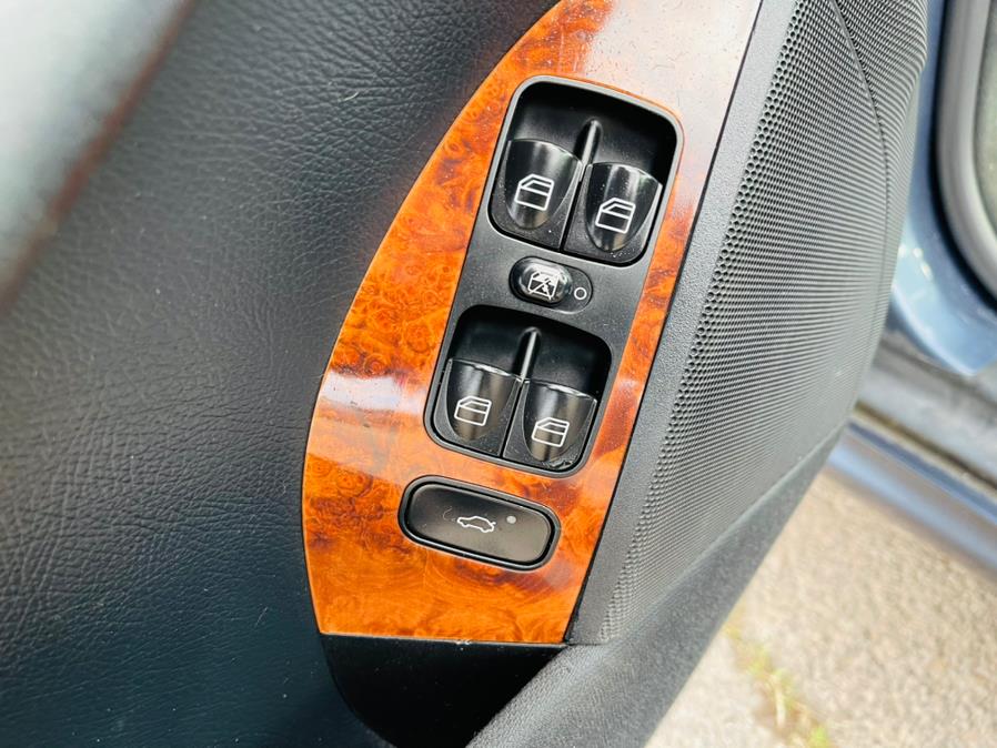 Used Mercedes-Benz CLK-Class 2dr Coupe 5.0L 2006 | Supreme Automotive. New Britain, Connecticut Used Mercedes-Benz CLK-Class 2dr Coupe 5.0L 2006 | Supreme Automotive. New Britain, Connecticut
