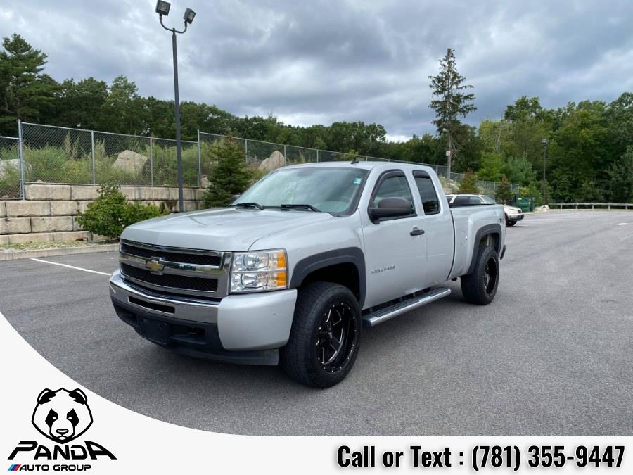 2010 Chevrolet Silverado 1500 4WD Ext Cab 143.5" LS, available for sale in Abington, Massachusetts | Panda Auto Group. Abington, Massachusetts