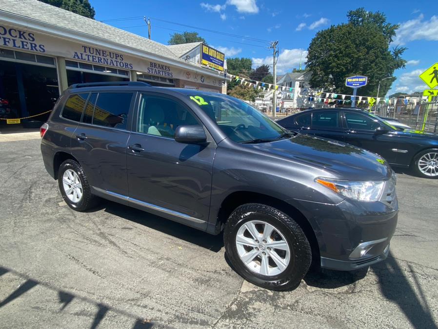 Used Toyota Highlander 4WD 4dr V6 2012 | VEB Auto Sales. Hartford, Connecticut Used Toyota Highlander 4WD 4dr V6 2012 | VEB Auto Sales. Hartford, Connecticut