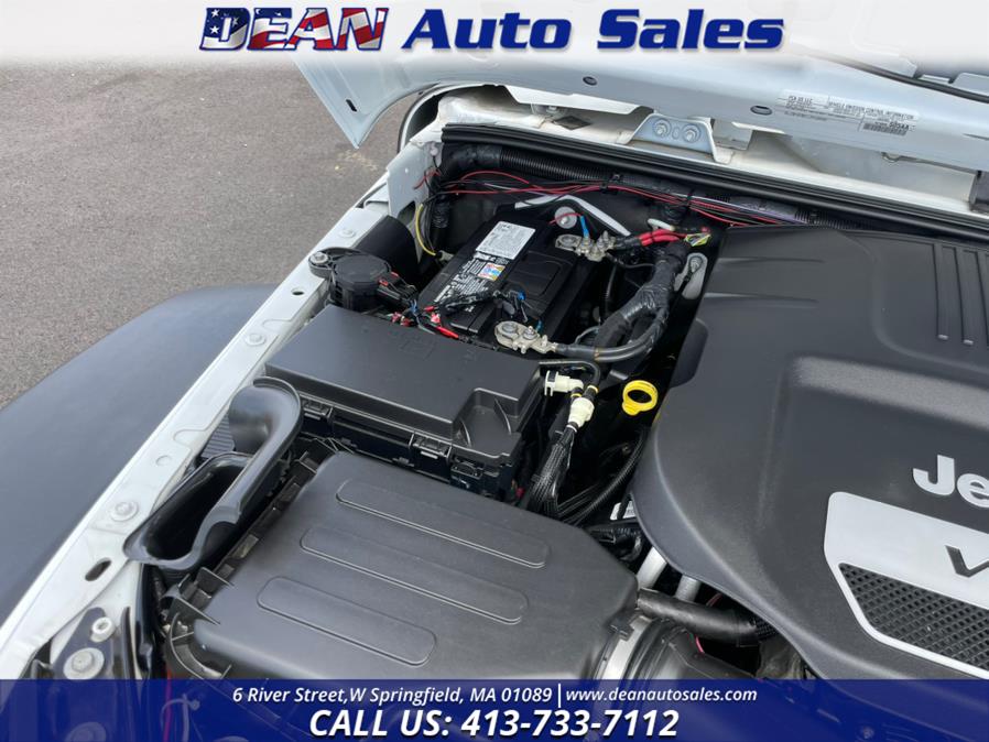 Used Jeep Wrangler Unlimited 4WD 4dr Willys Wheeler 2016 | Dean Auto Sales. W Springfield, Massachusetts Used Jeep Wrangler Unlimited 4WD 4dr Willys Wheeler 2016 | Dean Auto Sales. W Springfield, Massachusetts